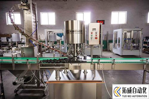 全自動(dòng)提蓋理蓋封口機(jī)